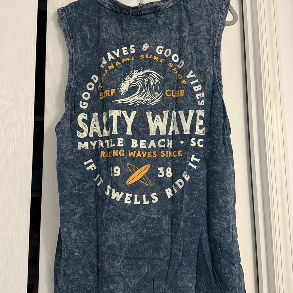 Salty Waves Surf Club Muscle Tank